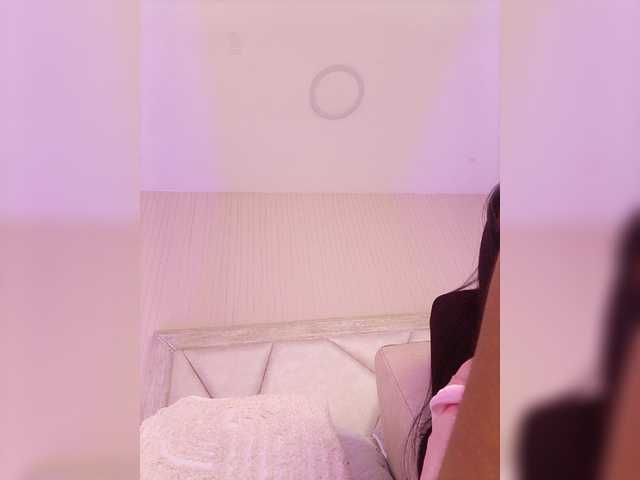 AdaraBell live cam on BongaCams