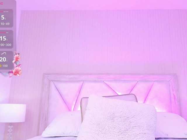 AdaraBell live cam on BongaCams