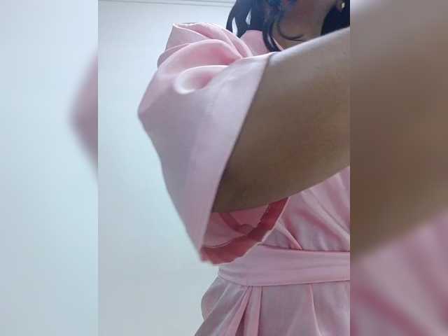 AdaraBell live cam on BongaCams