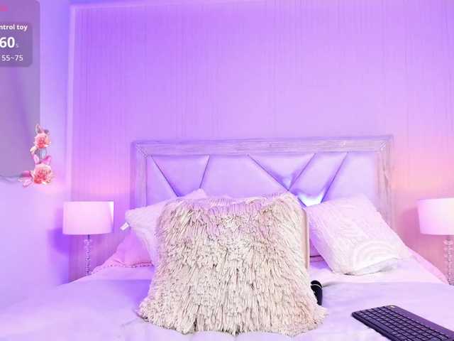 AdaraBell live cam on BongaCams