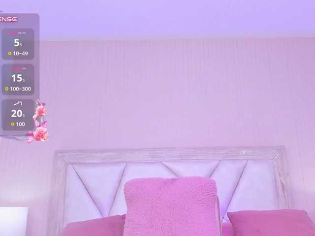 AdaraBell live cam on BongaCams
