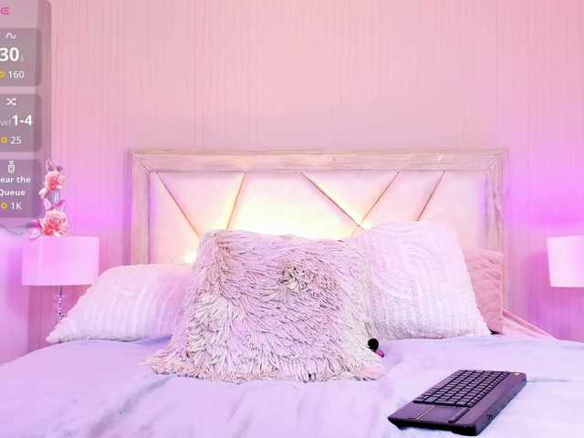 AdaraBell live cam on BongaCams