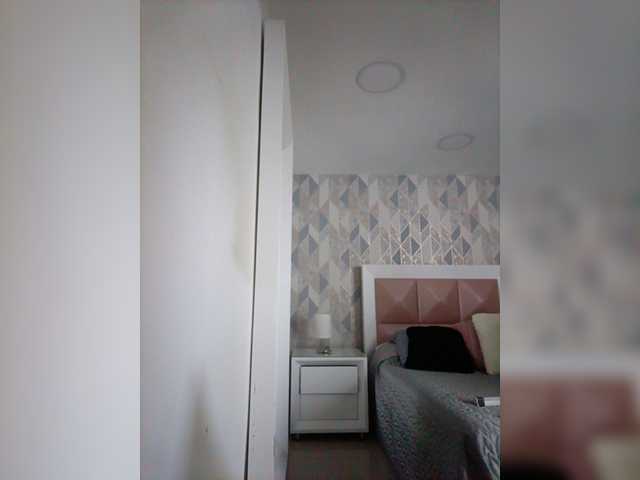 AdaraBell live cam on BongaCams