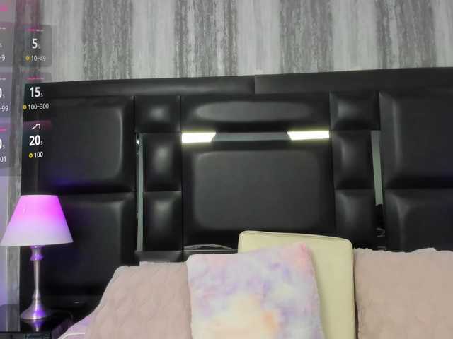 AdaraBell live cam on BongaCams