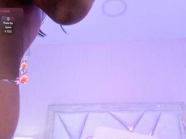 AdaraBell live cam on BongaCams