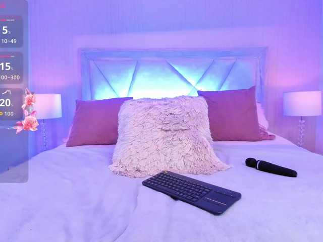AdaraBell live cam on BongaCams