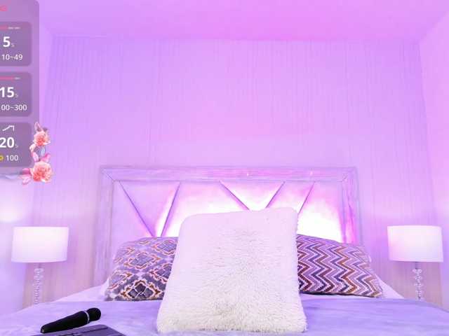 AdaraBell live cam on BongaCams