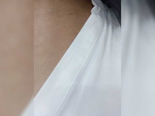 AdaraBell live cam on BongaCams