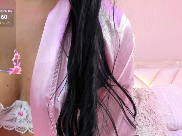 AdaraBell live cam on BongaCams