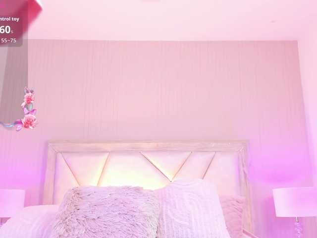 AdaraBell live cam on BongaCams
