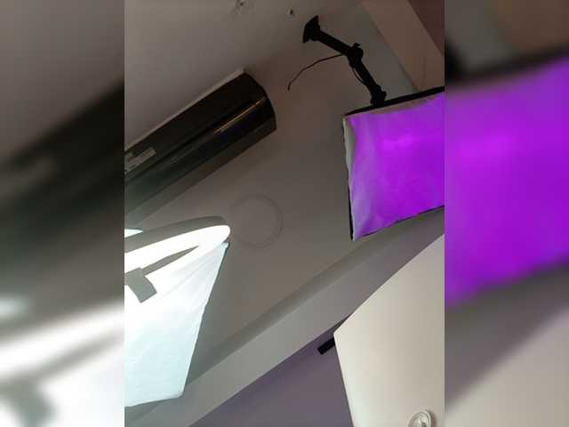 AdaraBell live cam on BongaCams