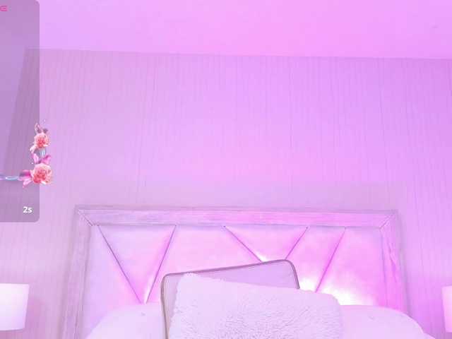 AdaraBell live cam on BongaCams