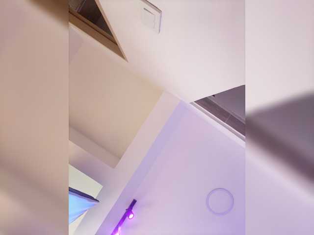 AdaraBell live cam on BongaCams