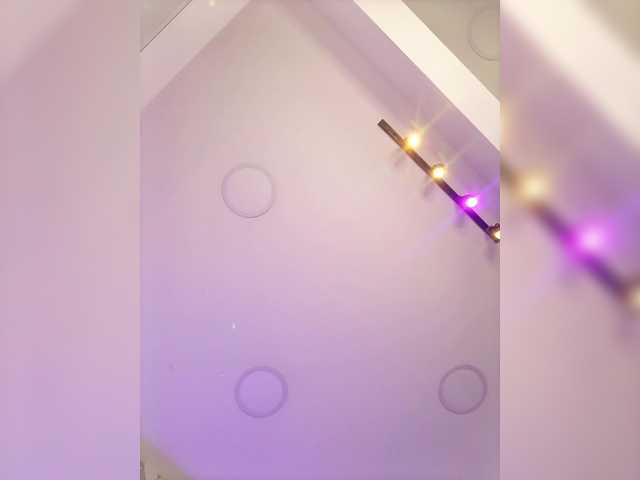 AdaraBell live cam on BongaCams