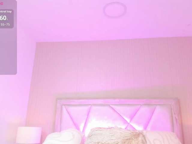 AdaraBell live cam on BongaCams