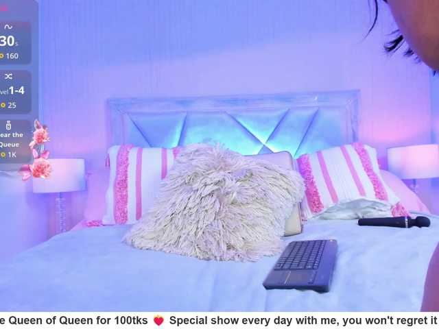 AdaraBell live cam on BongaCams