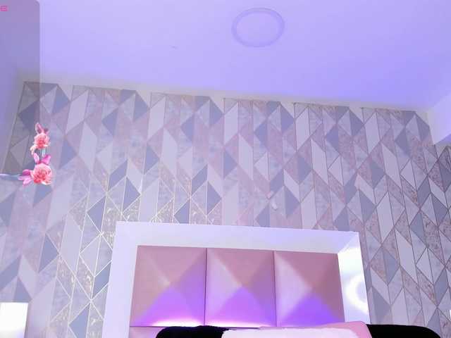 AdaraBell live cam on BongaCams