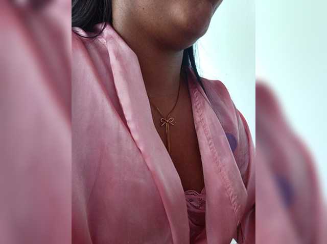 AdaraBell live cam on BongaCams