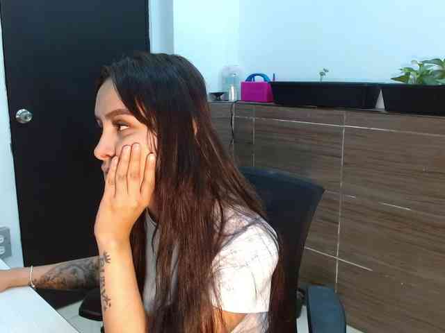 Modelo: Tatisaldarriaga