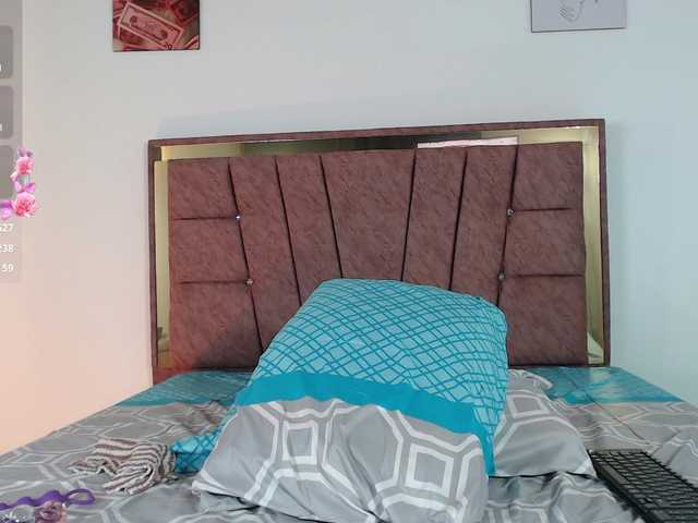 mia2902 live cam