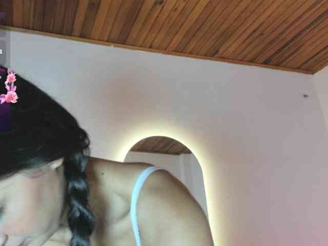 mia2902 webcam