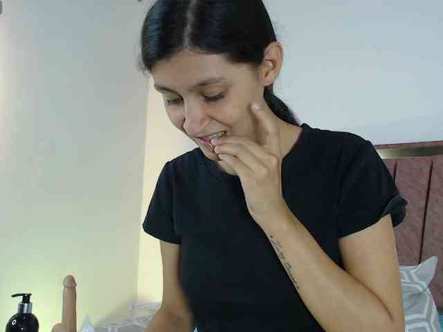 mia2902 webcam