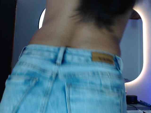 mia2902 webcam