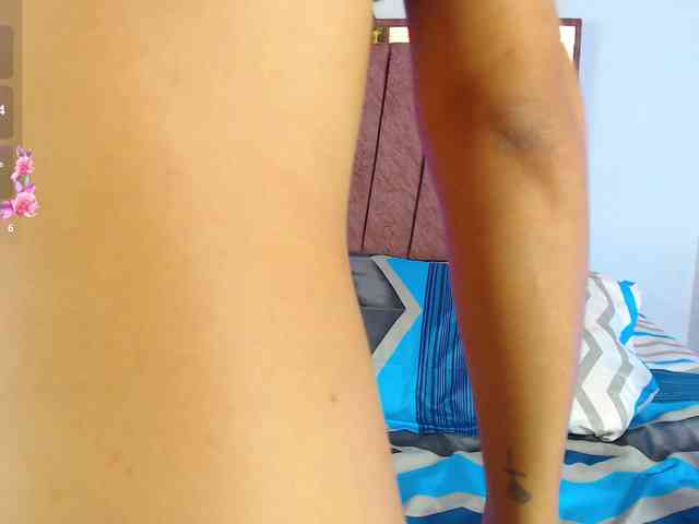 mia2902 webcam