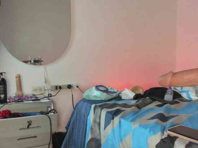 mia2902 webcam