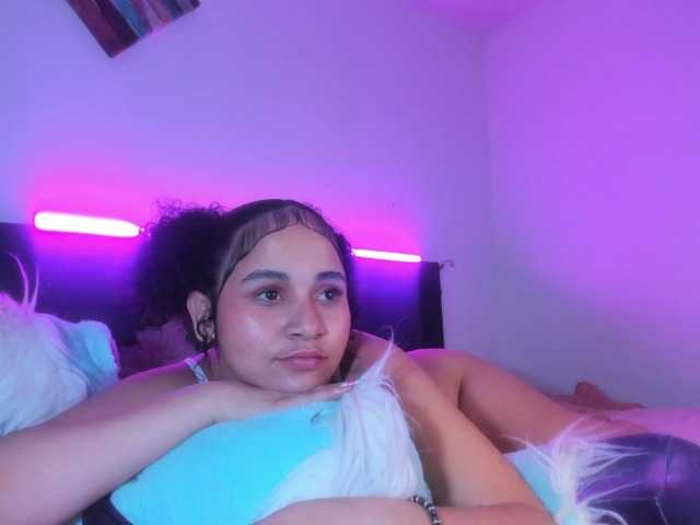 zara-rosse live cam on BongaCams