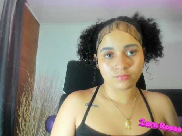 zara-rosse live cam on BongaCams