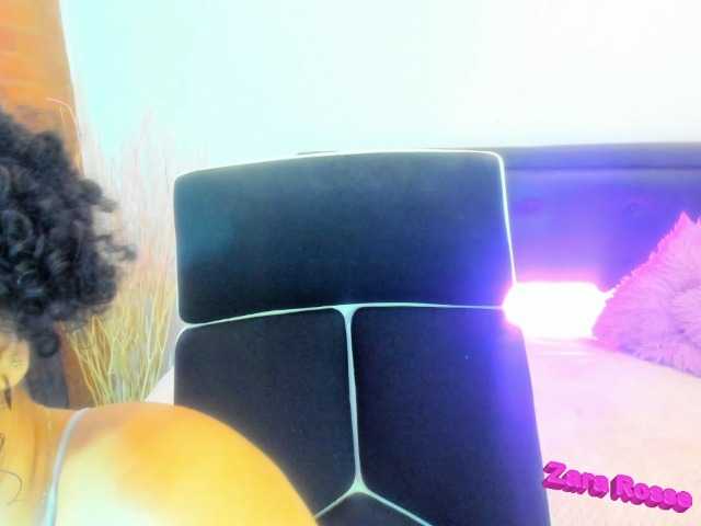zara-rosse live cam on BongaCams