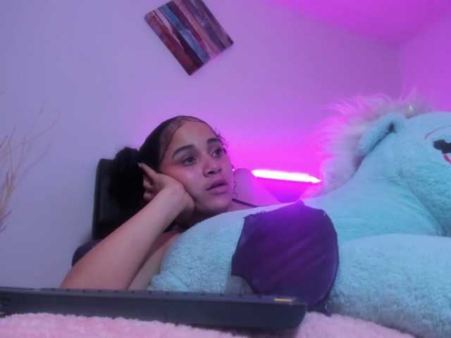 zara-rosse live cam on BongaCams