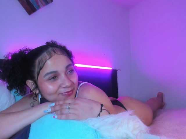 zara-rosse live cam on BongaCams