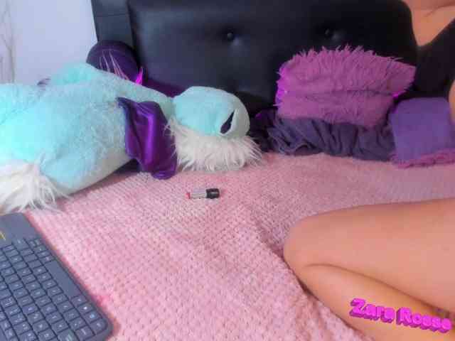 zara-rosse webcam