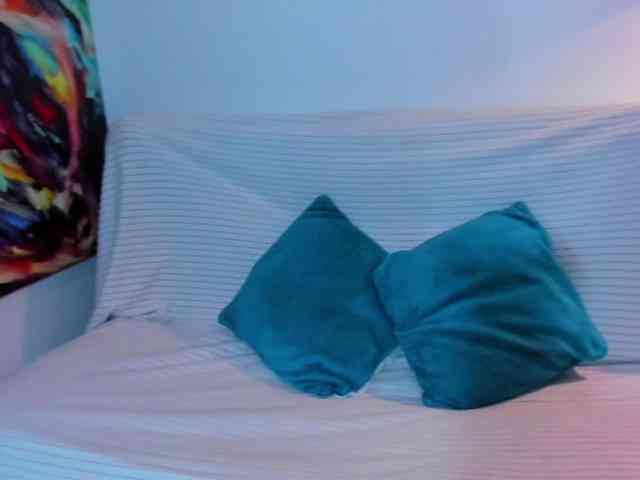 zara-rosse webcam
