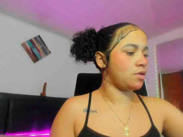 zara-rosse webcam