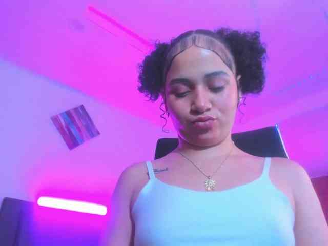 zara-rosse webcam