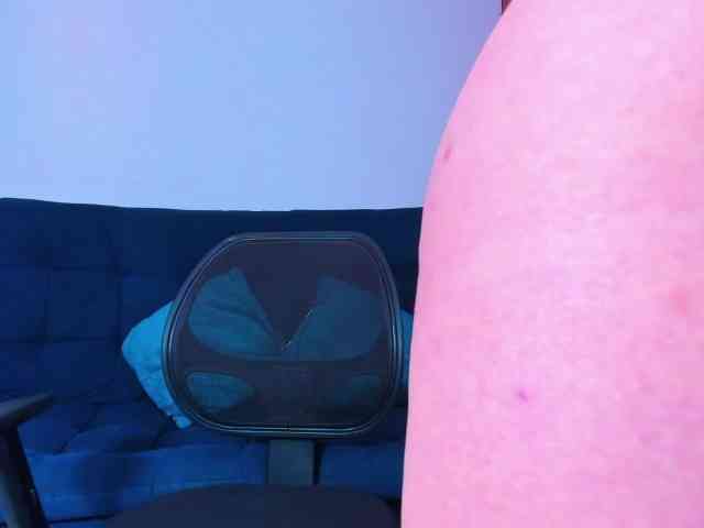 zara-rosse webcam