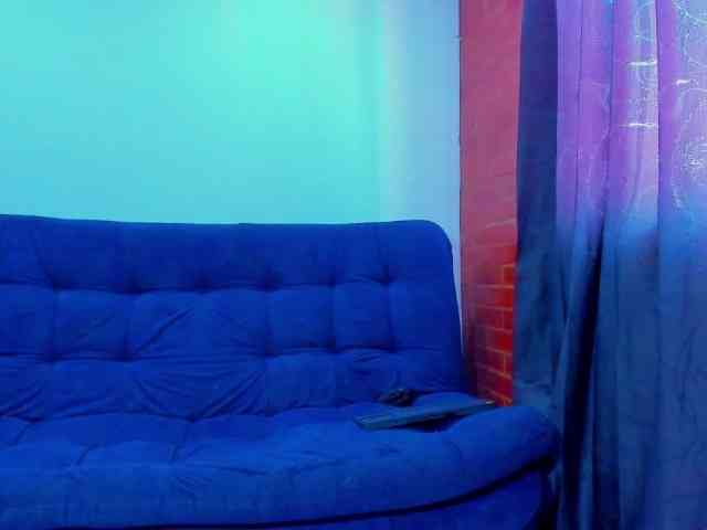 zara-rosse webcam