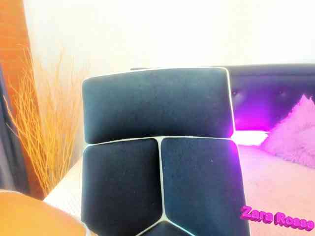 zara-rosse webcam