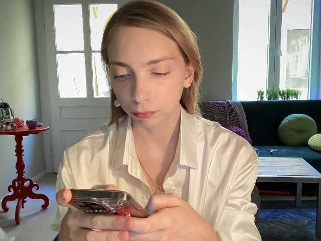 AnnaDarko live webcam show