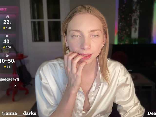 AnnaDarko live cam on BongaCams