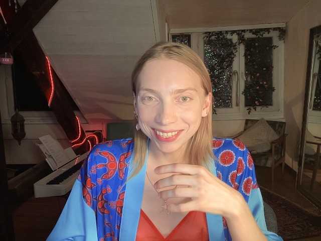 AnnaDarko live cam on BongaCams