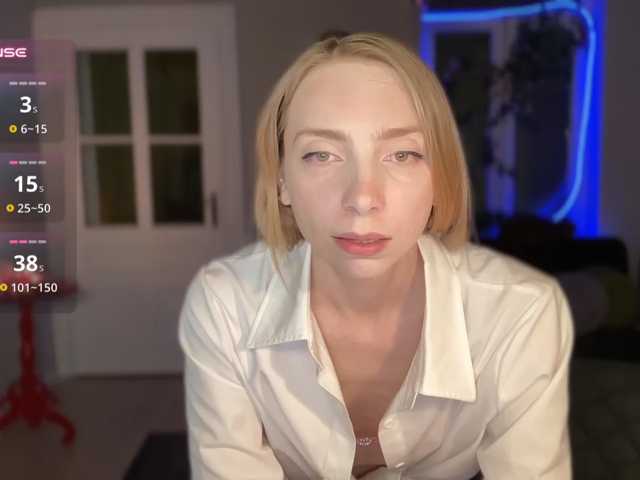 AnnaDarko live cam on BongaCams