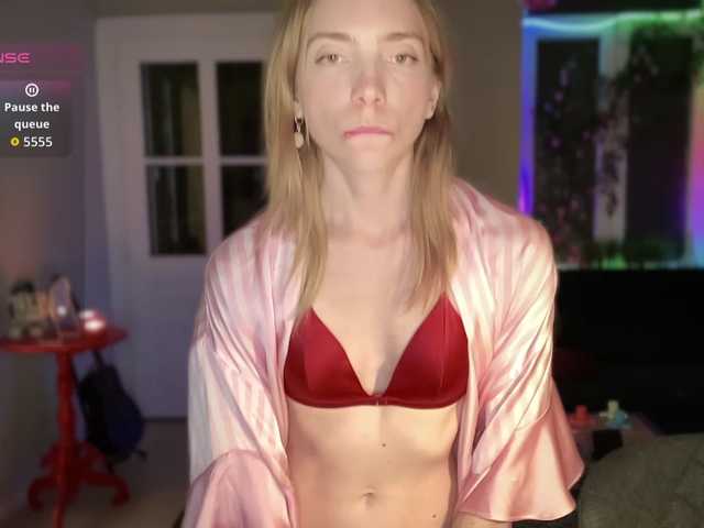 AnnaDarko live cam on BongaCams