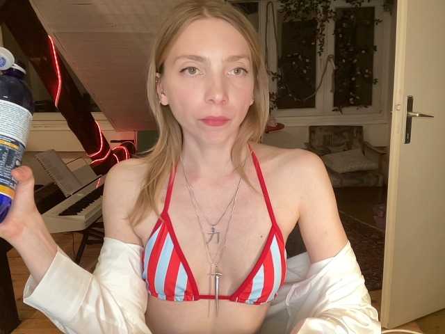 annadarko live sex show