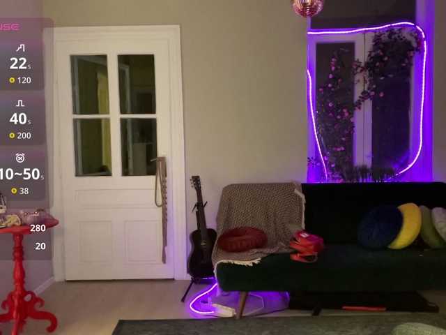 AnnaDarko live cam on BongaCams