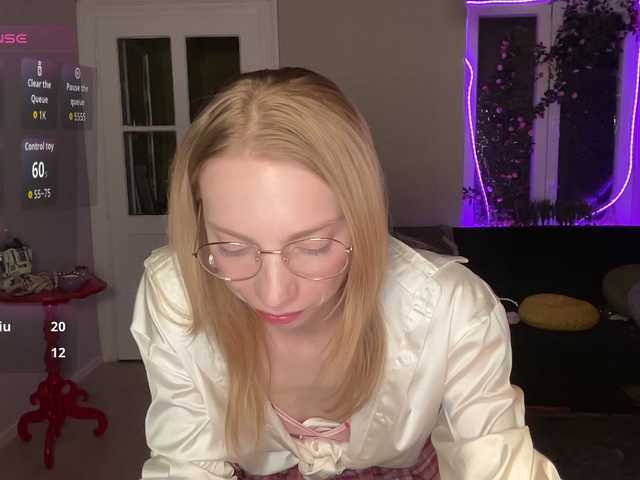 AnnaDarko live cam on BongaCams