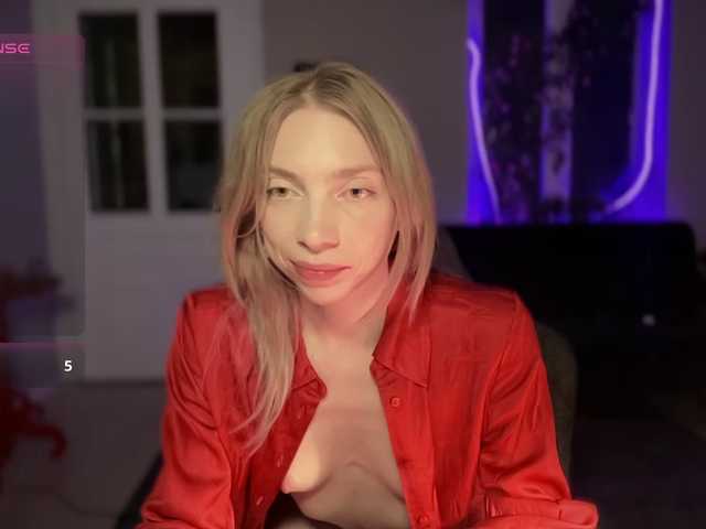 AnnaDarko live cam